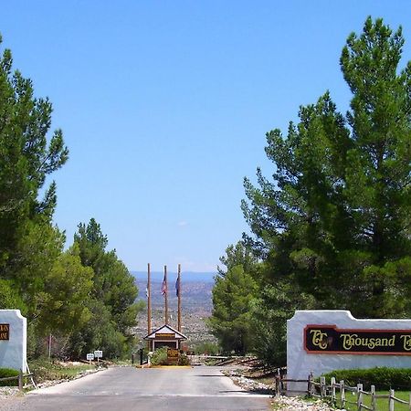 Verde Valley Tiny House 17 コットンウッド エクステリア 写真
