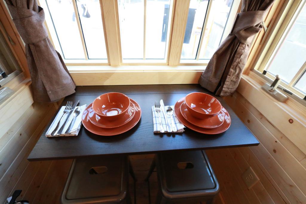 Verde Valley Tiny House 17 コットンウッド エクステリア 写真