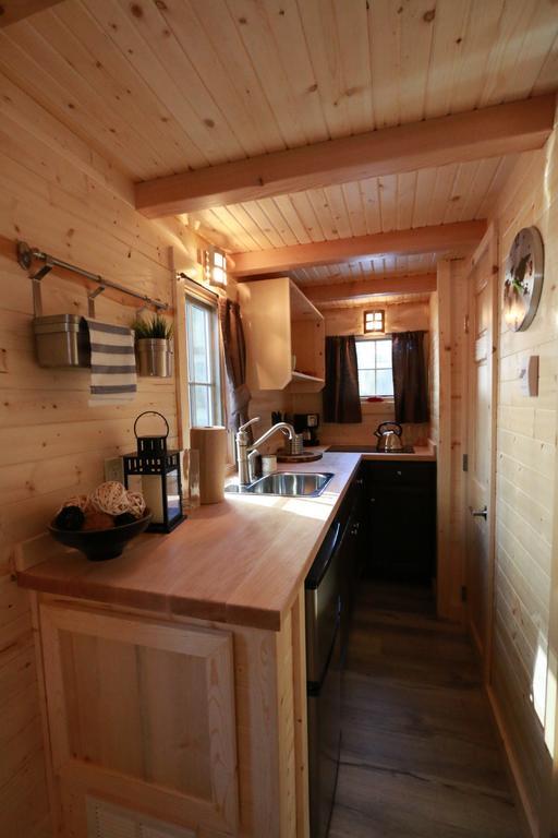 Verde Valley Tiny House 17 コットンウッド エクステリア 写真