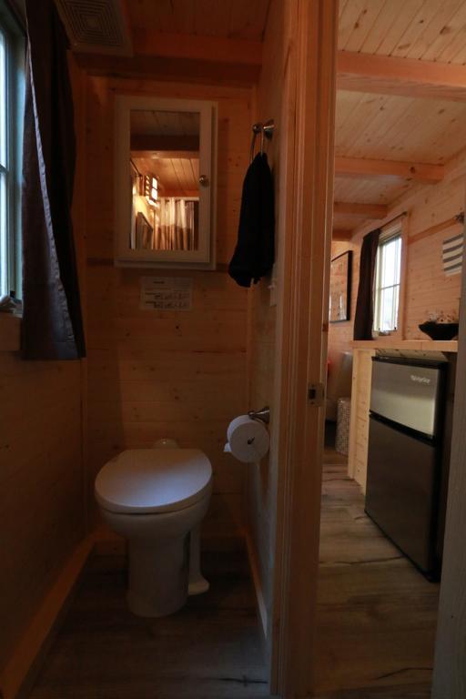 Verde Valley Tiny House 17 コットンウッド エクステリア 写真