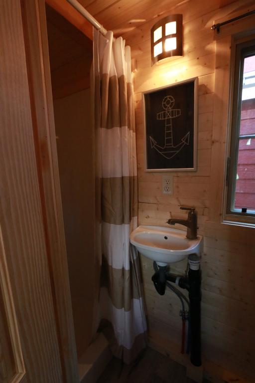 Verde Valley Tiny House 17 コットンウッド エクステリア 写真