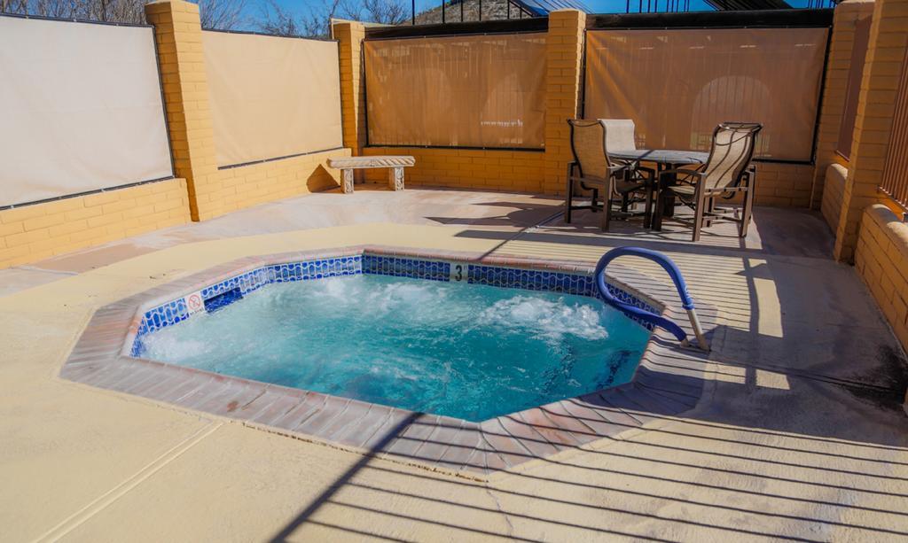Verde Valley Tiny House 17 コットンウッド エクステリア 写真